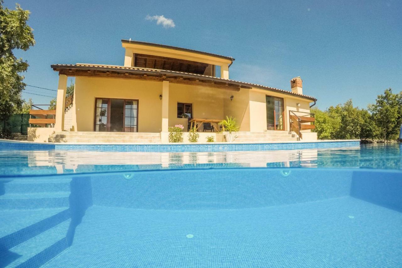 Villa Nabucco Kras 외부 사진